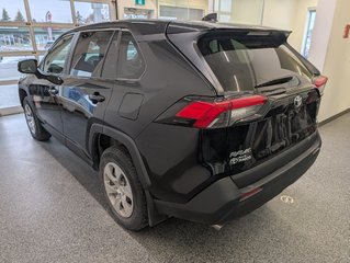 Toyota RAV4 LE AWD, GARANTIE JUSQU EN 2027, 2023 à Magog, Québec - 4 - w320h240px