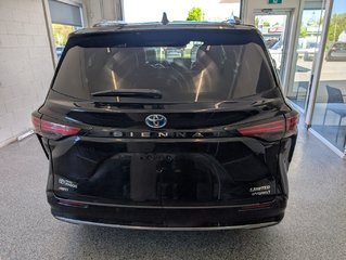 2022 Toyota Sienna LIMITED AWD 7 PLACES in Magog, Quebec - 4 - w320h240px