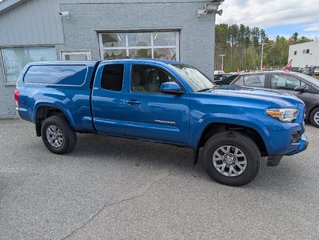 Toyota Tacoma SR5 V6 4X4, 2016 à Magog, Québec - 3 - w320h240px