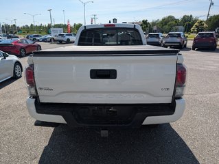 Toyota Tacoma TRD OFF ROAD, 4X4, GARANTIE JUSQU EN 2027, 2023 à Magog, Québec - 5 - w320h240px