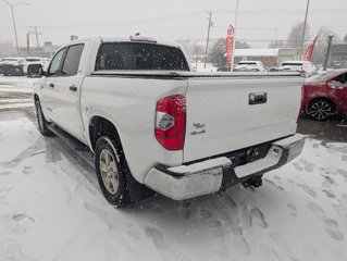 Toyota Tundra SR5 CREWMAX, 2021 à Magog, Québec - 6 - w320h240px
