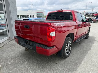 2021 Toyota Tundra SR5 CREWMAX in Magog, Quebec - 2 - w320h240px