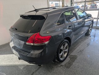 Toyota Venza V6, 2012 à Magog, Québec - 3 - w320h240px