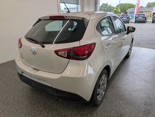 Toyota Yaris Hatchback A/C, 2020 à Magog, Québec - 3 - w320h240px