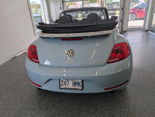 2015 Volkswagen Beetle Convertible Sportline, AUTOMATIQUE, in Magog, Quebec - 4 - w320h240px