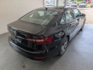 2021 Volkswagen Jetta Highline, R LINE, AUTOMATIQUE, CUIR, in Magog, Quebec - 3 - w320h240px