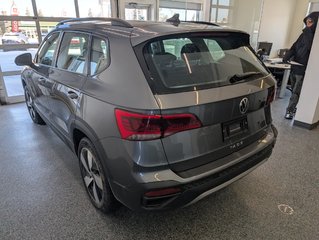 2024 Volkswagen Taos Trendline, AWD, in Magog, Quebec - 4 - w320h240px