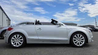 2010 Audi TT Roadster S LINE   2.0T CONVERTIBLE in Matane, Quebec - 4 - w320h240px