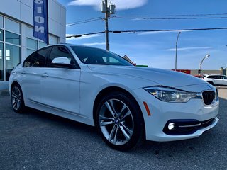 BMW 3 Series 330i xDrive 2018 à Matane, Québec - 3 - w320h240px