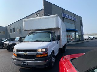 2017 Chevrolet Express Commercial Cutaway E4500 in Matane, Quebec - 2 - w320h240px