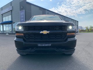 Chevrolet Silverado 1500 LD Custom 2019 à Matane, Québec - 4 - w320h240px