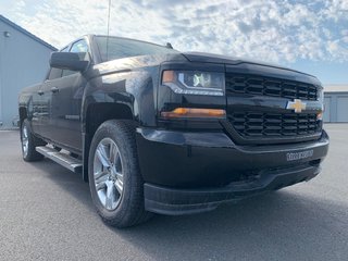 Chevrolet Silverado 1500 LD Custom 2019 à Matane, Québec - 3 - w320h240px