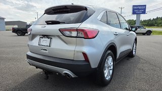 2020 Ford Escape SE in Matane, Quebec - 5 - w320h240px