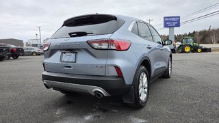 2022 Ford Escape SE  AWD ENSEMBLE COMMODITÉ in Matane, Quebec - 6 - w320h240px