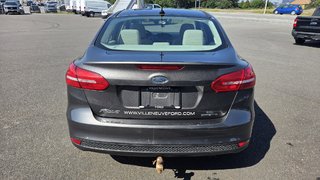 2015 Ford Focus SE   TRÈS PROPRE in Matane, Quebec - 5 - w320h240px