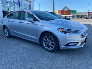 Ford Fusion Energi SE LUXURY  PHEV 2017 à Matane, Québec - 4 - w320h240px