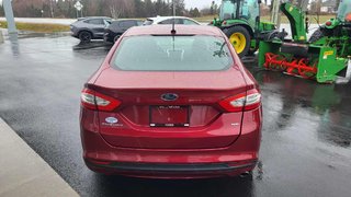 Ford Fusion SE 2014 à Matane, Québec - 3 - w320h240px