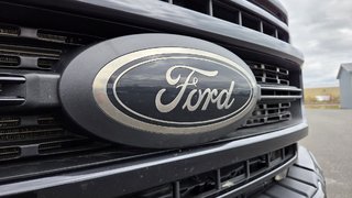 2022 Ford Super Duty F-250 SRW LARIAT 608A ENSEMBLE NOIR in Matane, Quebec - 3 - w320h240px