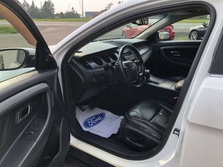 Ford Taurus SEL  AWD 2010 à Matane, Québec - 5 - w320h240px