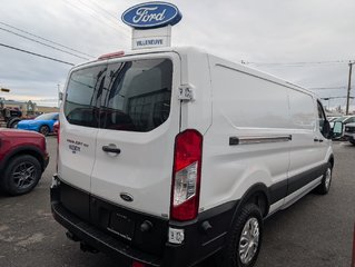 Ford Transit Cargo Van TOIT BAS  Empattement 148¨ 2020 à Matane, Québec - 4 - w320h240px
