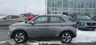 2021 Hyundai Venue Trend