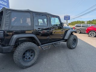 Jeep Wrangler Unlimited Sport 2011 à Matane, Québec - 3 - w320h240px