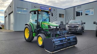 2015 John Deere 4066R 4WD Utility tractor Équipé d'une gratte à neige et d'une souffleuse !! in Matane, Quebec - 2 - w320h240px