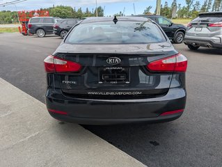 Kia Forte DE BASE 2016 à Matane, Québec - 3 - w320h240px
