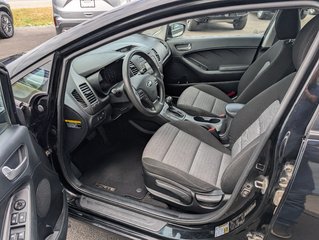 Kia Forte DE BASE 2016 à Matane, Québec - 5 - w320h240px
