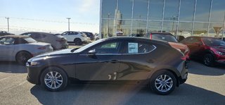 Mazda3 Sport GX 2025