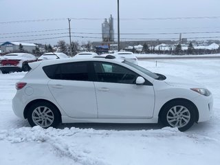 2012  Mazda3 GS-SKY