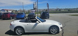 Mazda MX-5 GX 2010