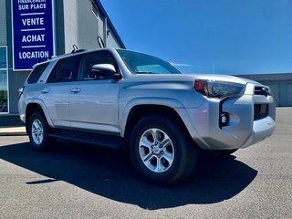 2023 Toyota 4Runner SR5  UTILITY in Matane, Quebec - 4 - w320h240px