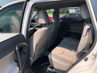 2012 Toyota RAV4 Base in Matane, Quebec - 6 - w320h240px