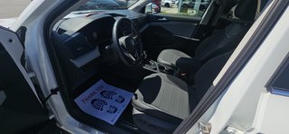 Volkswagen Taos Comfortline 2023