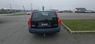 Volvo V70  2004