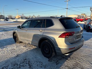 2019 Volkswagen Tiguan Highline in Sept-Iles, Quebec - 4 - w320h240px