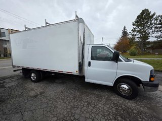 2011 Chevrolet Express Commercial Cutaway 3500 in Repentigny, Quebec - 4 - w320h240px