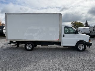 2025 Chevrolet Express Commercial Cutaway 3500 Cube 14' in Saint-Sulpice, Quebec - 5 - w320h240px