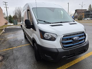 2023 Ford E-Transit Cargo Van T-350 Medium Roof 148' in Repentigny, Quebec - 4 - w320h240px