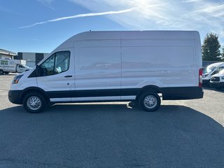 Ford Transit Cargo Van T-250 High Roof EL 148' EXT AWD 2022 à Saint-Sulpice, Québec - 2 - w320h240px