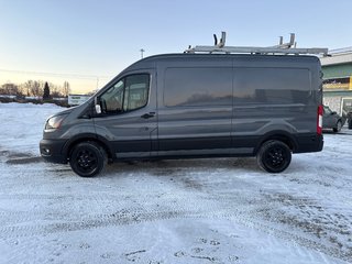 Ford Transit Cargo Van T-250 Medium Roof 130' AWD 2023 à Repentigny, Québec - 2 - w320h240px