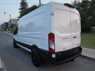 Ford Transit Cargo Van T-250 Medium Roof 148' AWD 2024 à Repentigny, Québec - 6 - w320h240px
