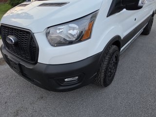 Ford Transit Cargo Van T-250 Medium Roof 148' AWD 2024 à Repentigny, Québec - 5 - w320h240px