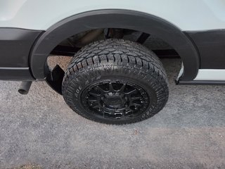 Ford Transit Cargo Van T-250 Medium Roof 148' AWD 2024 à Repentigny, Québec - 2 - w320h240px