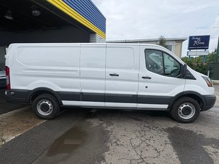Ford Transit Van T-250 Low Roof 148' 2018 à Repentigny, Québec - 6 - w320h240px