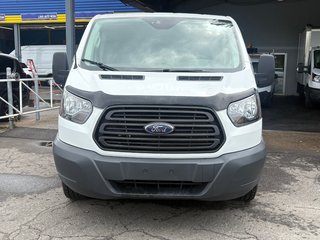 Ford Transit Van T-250 Low Roof 148' 2018 à Repentigny, Québec - 3 - w320h240px