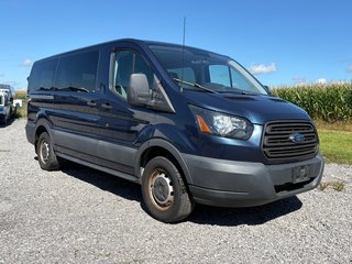 Ford Transit Wagon T-150 XLT Wagon 2016 à Repentigny, Québec - 4 - w320h240px