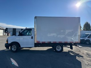 2023 GMC Savana Commercial Cutaway Cube 12 PIEDS 12'' in Repentigny, Quebec - 2 - w320h240px
