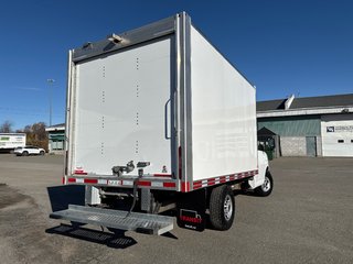 2023 GMC Savana Commercial Cutaway Cube 12 PIEDS 12'' in Repentigny, Quebec - 6 - w320h240px